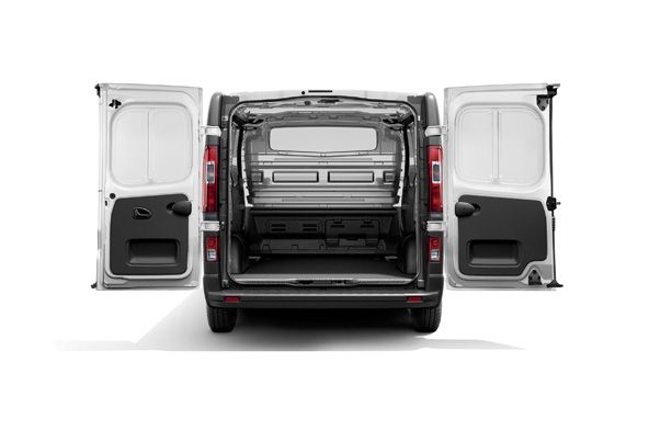 Renault Trafic Panel Van — official vehicle photograph